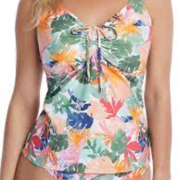 SUNSETS Other - SUNSETS SERENDIPITY AVERY UNDERWIRE TANKINI TOP 36DD and white Hannah Bikini